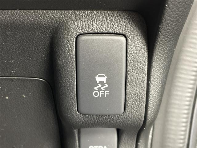 N-BOXカスタム G SSパッケージ 純正ナビ 両側パワースライドドア バックカメラ ETC Bluetooth ワンセグ DVD CD 衝突軽減 フォグランプ スマートキー スペアキー アイドリングストップ(28枚目)