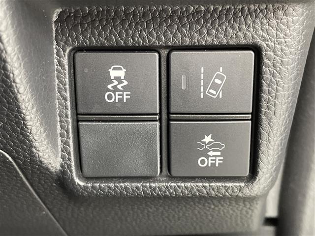 Ｎ－ＢＯＸカスタム Ｇ・Ｌターボホンダセンシング　禁煙　純正８インチナビ　両側パワースライドドア　バックカメラ　前後ドラレコ　ＥＴＣ　衝突軽減　コーナーセンサー　レーンキープ　オートハイビーム　追従クルコン　Ｂｌｕｅｔｏｏｔｈ　フルセグ　ＤＶＤ　ＣＤ（6枚目）