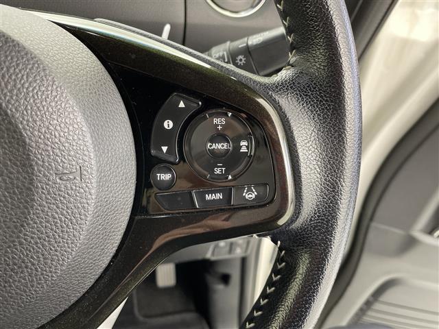 Ｎ－ＢＯＸカスタム Ｇ・Ｌターボホンダセンシング　禁煙　純正８インチナビ　両側パワースライドドア　バックカメラ　前後ドラレコ　ＥＴＣ　衝突軽減　コーナーセンサー　レーンキープ　オートハイビーム　追従クルコン　Ｂｌｕｅｔｏｏｔｈ　フルセグ　ＤＶＤ　ＣＤ（7枚目）