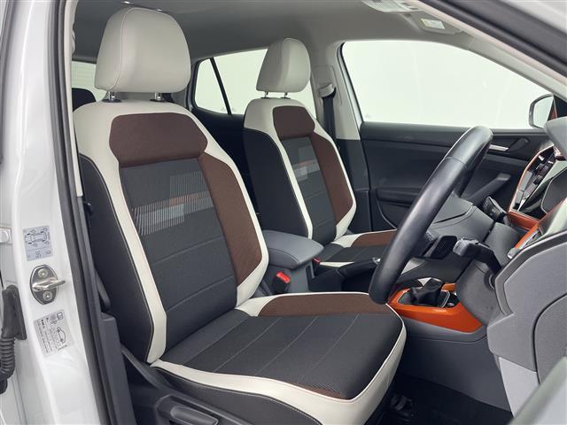 T-クロス TSI 1st 1オーナー 純正ナビ バックカメラ LED 禁煙(5枚目)