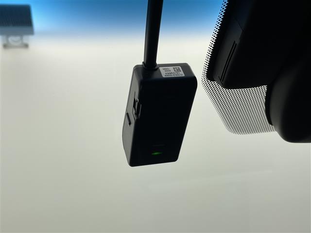 クラウンハイブリッド ＲＳアドバンス　禁煙　純正ナビ　全方位モニター　シートヒーター　ベンチレーション　ステアリングヒーター　衝突軽減ブレーキ　レーンキープアシスト　レーダークルーズコントロール　パワーシート　レザーシート　ＥＴＣ（10枚目）