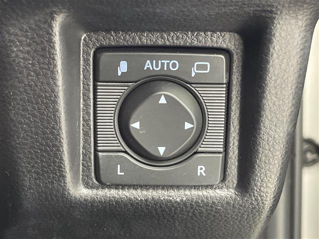 クラウンハイブリッド ＲＳアドバンス　禁煙　純正ナビ　全方位モニター　シートヒーター　ベンチレーション　ステアリングヒーター　衝突軽減ブレーキ　レーンキープアシスト　レーダークルーズコントロール　パワーシート　レザーシート　ＥＴＣ（30枚目）