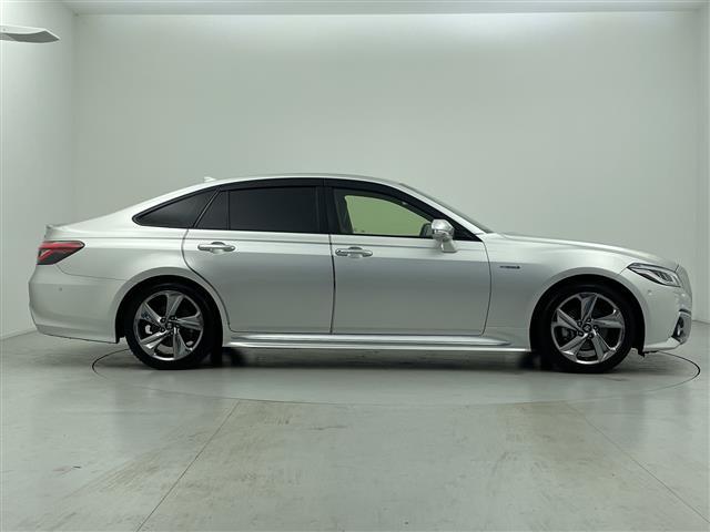 クラウンハイブリッド ＲＳアドバンス　禁煙　純正ナビ　全方位モニター　シートヒーター　ベンチレーション　ステアリングヒーター　衝突軽減ブレーキ　レーンキープアシスト　レーダークルーズコントロール　パワーシート　レザーシート　ＥＴＣ（33枚目）