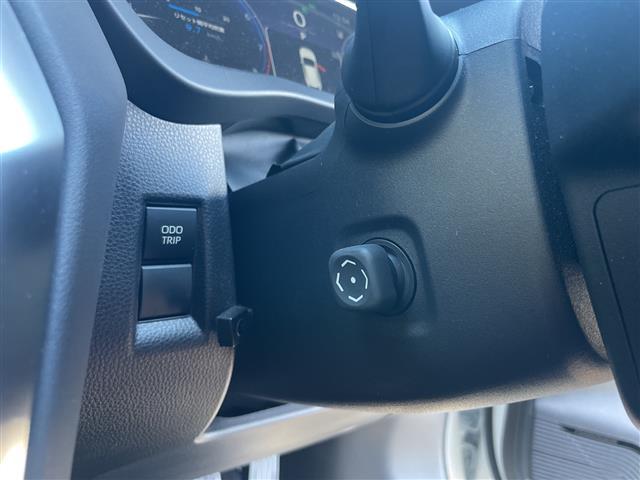 ハリアー Ｇ　ワンオーナー　純正１２．３インチナビ　ＢＴ／フルセグ　ドラレコ付きデジタルインナーミラー　ＥＴＣ２．０　レーダークルーズコントロール　ＢＳＭ　バックカメラ　パワーバックドア　パワーシート（6枚目）