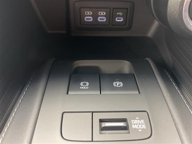 ハリアー Ｇ　ワンオーナー　純正１２．３インチナビ　ＢＴ／フルセグ　ドラレコ付きデジタルインナーミラー　ＥＴＣ２．０　レーダークルーズコントロール　ＢＳＭ　バックカメラ　パワーバックドア　パワーシート（7枚目）