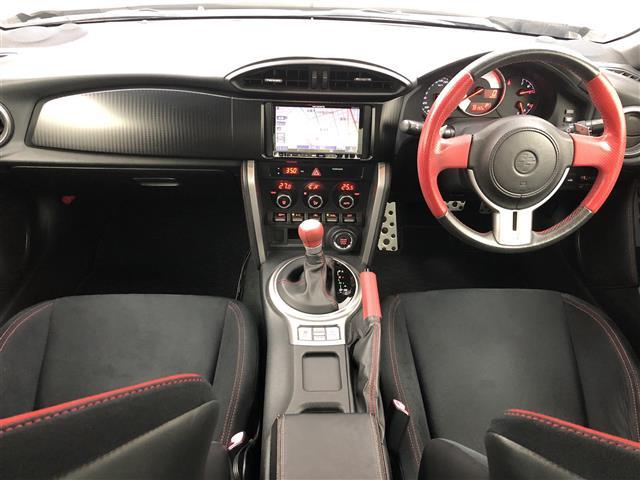 ８６ ＧＴ　モデリスタエアロ　ワンオーナー　ナビ　バックカメラ　パドルシフト　スポーツモード　ＡＡＣ　ＥＴＣ　ＨＩＤ　フォグ　オートライト　スマートキー　アルミホイール　保証書　取説　記録簿　スペアキー（2枚目）