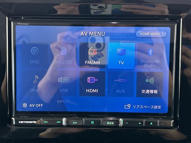 スペーシアカスタム ハイブリッドＸＳ　禁煙　社外８インチナビ　両側パワースライドドア　バックカメラ　シートヒーター　ステアリングヒーター　ＥＴＣ　追従クルコン　ドラレコ型ミラー　衝突軽減　コーナーセンサー　レーンキープ　Ｂｌｕｅｔｏｏｔｈ（20枚目）