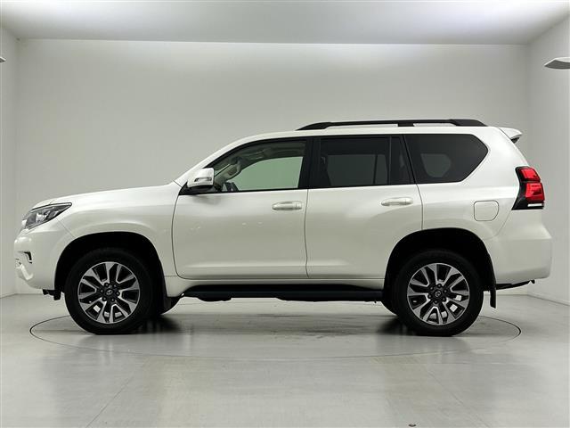 ランドクルーザープラド TX Lパッケージ 禁煙 純正ナビ サンルーフ アラウンドビューモニター ETC2.0 追従クルコン 電動格納サードシート 衝突軽減 レーンキープアシスト クリアランスソナー オートハイビーム ブラインドスポットモニター(17枚目)