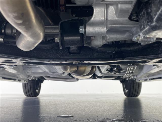 スペーシアカスタム ハイブリッドXSターボ 禁煙車//純正9インチナビ/Bluetooth/フルセグTV/HDMI/USB/Android Auto/Apple CarPlay/全方位カメラ/追従クルーズコントロール/両側パワースライドドア(41枚目)