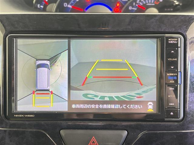 タント カスタムＸ　トップエディションリミテッドＳＡＩＩＩ　純正ナビ　全方位モニター　シートヒーター　両側パワースライドドア　衝突軽減ブレーキ　レーンキープアシスト　オートマチックハイビーム　ハーフレザーシート　前方ドライブレコーダー　スマートキー（4枚目）