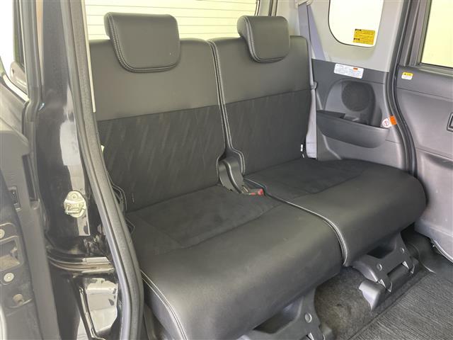 タント カスタムＸ　トップエディションリミテッドＳＡＩＩＩ　純正ナビ　全方位モニター　シートヒーター　両側パワースライドドア　衝突軽減ブレーキ　レーンキープアシスト　オートマチックハイビーム　ハーフレザーシート　前方ドライブレコーダー　スマートキー（12枚目）