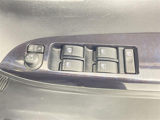 タント カスタムＸ　トップエディションリミテッドＳＡＩＩＩ　純正ナビ　全方位モニター　シートヒーター　両側パワースライドドア　衝突軽減ブレーキ　レーンキープアシスト　オートマチックハイビーム　ハーフレザーシート　前方ドライブレコーダー　スマートキー（29枚目）