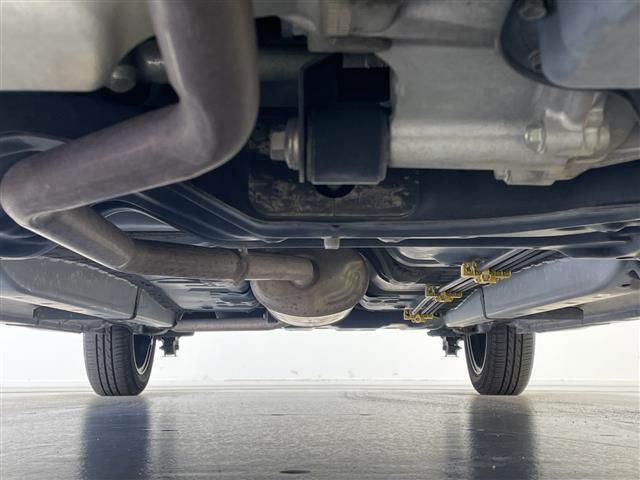 タント カスタムＸ　トップエディションリミテッドＳＡＩＩＩ　純正ナビ　全方位モニター　シートヒーター　両側パワースライドドア　衝突軽減ブレーキ　レーンキープアシスト　オートマチックハイビーム　ハーフレザーシート　前方ドライブレコーダー　スマートキー（41枚目）