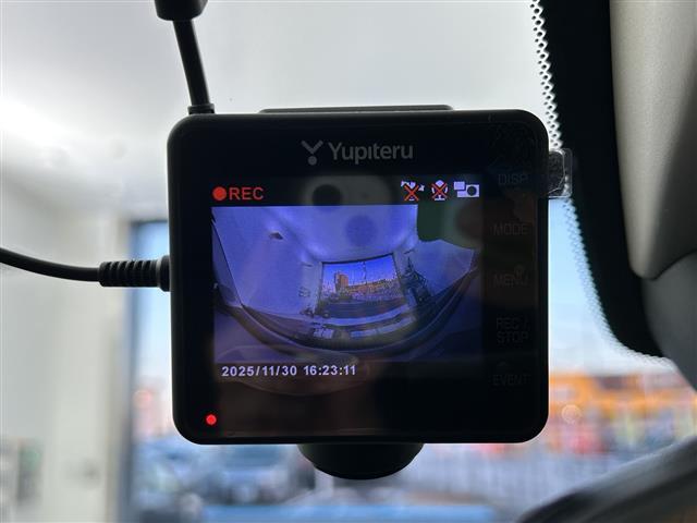 ZR-V Z 禁煙 純正ナビ BOSE 全周囲カメラ 電動リアゲート パワーシート シートヒーター ステアリングヒーター 衝突軽減 コーナーセンサー レーンキープ ブラインドスポットモニター ワイヤレス充電(6枚目)