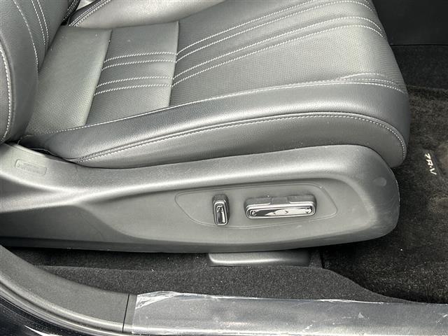 ZR-V Z 禁煙 純正ナビ BOSE 全周囲カメラ 電動リアゲート パワーシート シートヒーター ステアリングヒーター 衝突軽減 コーナーセンサー レーンキープ ブラインドスポットモニター ワイヤレス充電(12枚目)