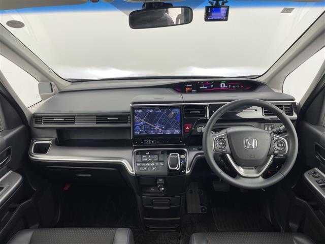 ステップワゴンスパーダ e:HEVスパーダ G・EX ホンダセンシング 禁煙 ALPINE10型ナビ ALPINEフリップダウンモニター シートヒーター ハーフレザーシート 衝突軽減ブレーキ レーンキープアシスト レーダークルーズコントロール ETC2.0 ドラレコ(2枚目)