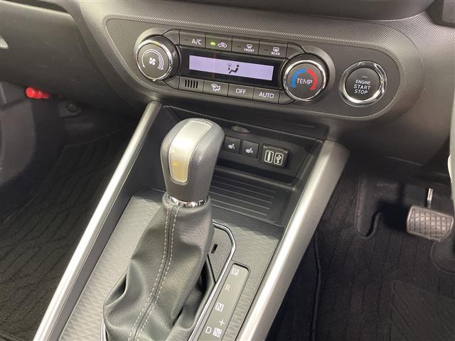 ライズ Z 禁煙 純正ディスプレイオーディオ アラウンドビューモニター シートヒーター 衝突軽減 クリアランスソナー レーンキープ 追従クルコン オートハイビーム Bluetooth AppleCarPlay(22枚目)