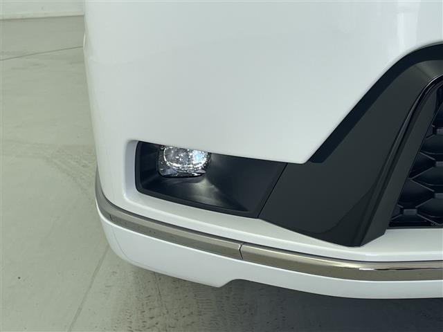 ステップワゴン ｅ：ＨＥＶスパーダ　登録済未使用　純正１１インチナビ　１５インチフリップダウンモニター　両側パワースライドドア　バックカメラ　シートヒーター　衝突軽減　コーナーセンサー　レーンキープ　電動リアゲート　追従クルコン（38枚目）