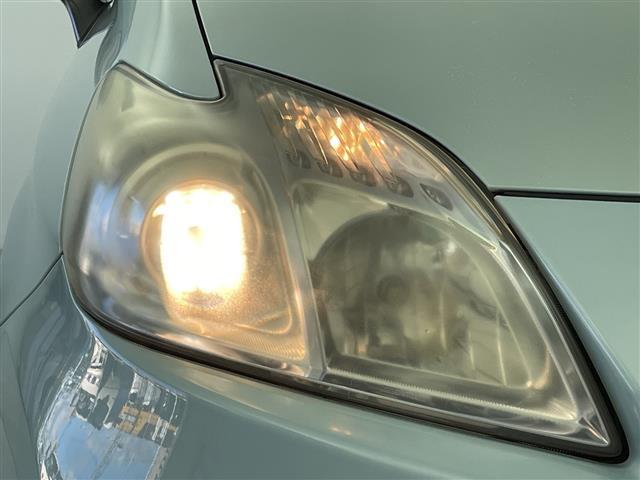 プリウス Ｓ　禁煙　純正ナビ　バックカメラ　ドラレコ　ビルドインＥＴＣ　Ｂｌｕｅｔｏｏｔｈ　フルセグ　ＤＶＤ　ＣＤ　ＳＤ　スペアキー　スマートキー　オートライト（34枚目）