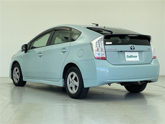 プリウス Ｓ　禁煙　純正ナビ　バックカメラ　ドラレコ　ビルドインＥＴＣ　Ｂｌｕｅｔｏｏｔｈ　フルセグ　ＤＶＤ　ＣＤ　ＳＤ　スペアキー　スマートキー　オートライト（43枚目）