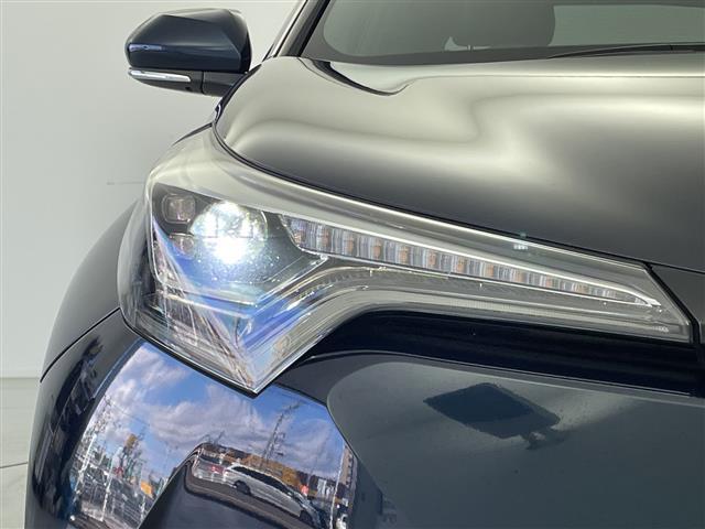 Ｃ－ＨＲ Ｇ　モード　ネロ　禁煙　純正ナビ　バックカメラ　シートヒーター　ビルドインＥＴＣ　衝突軽減　クリアランスソナー　レーンキープ　追従クルコン　ブラインドスポットモニター　Ｂｌｕｅｔｏｏｔｈ　フルセグ　ＨＤＭＩ（34枚目）