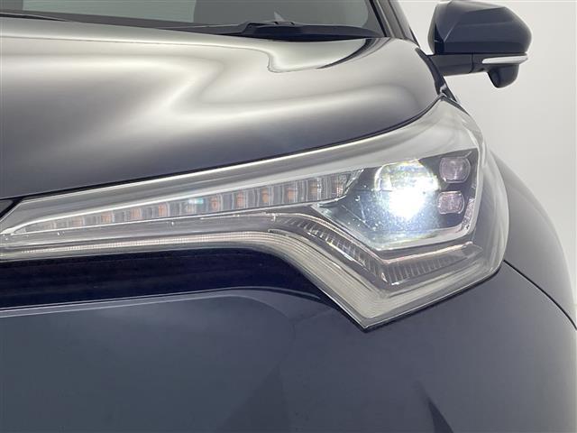 Ｃ－ＨＲ Ｇ　モード　ネロ　禁煙　純正ナビ　バックカメラ　シートヒーター　ビルドインＥＴＣ　衝突軽減　クリアランスソナー　レーンキープ　追従クルコン　ブラインドスポットモニター　Ｂｌｕｅｔｏｏｔｈ　フルセグ　ＨＤＭＩ（35枚目）