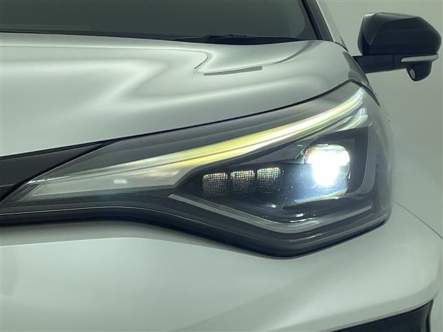 Ｃ－ＨＲ Ｓ　ＧＲスポーツ　禁煙　純正ディスプレイオーディオ　バックカメラ　シートヒーター　前後ドラレコ　ビルドインＥＴＣ　衝突軽減　クリアランスソナー　レーンキープ　オートハイビーム　Ｂｌｕｅｔｏｏｔｈ（35枚目）