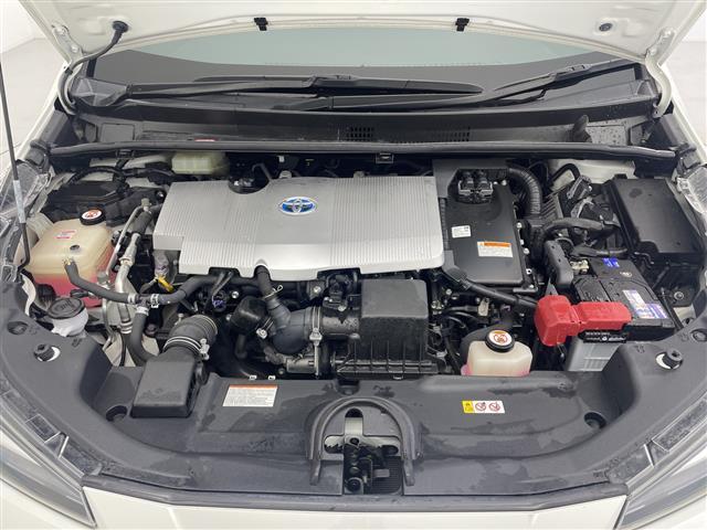 プリウス Ｓツーリングセレクション　禁煙　純正ナビ　バックカメラ　シートヒーター　ビルドインＥＴＣ　追従クルコン　衝突軽減　クリアランスソナー　レーンキープ　Ｂｌｕｅｔｏｏｔｈ　フルセグ　ＤＶＤ　ＣＤ　スペアキー　オートハイビーム（40枚目）