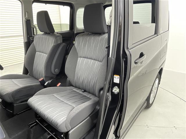 ソリオ ハイブリッドＭＺ　禁煙　純正９インチナビ　アラウンドビューモニター　両側パワースライドドア　ＥＴＣ　追従クルコン　衝突軽減　コーナーセンサー　レーンキープ　オートハイビーム　Ｂｌｕｅｔｏｏｔｈ　フルセグ　スペアキー（26枚目）