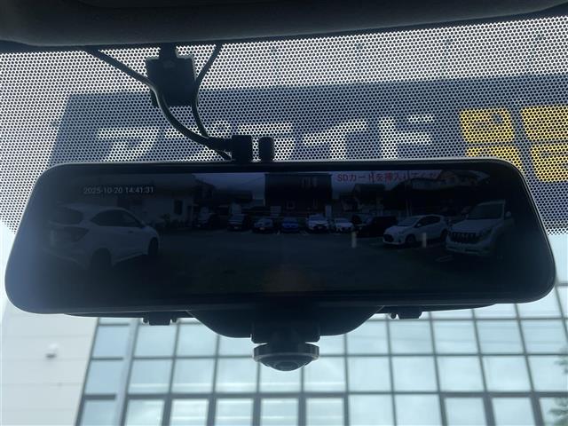 ヴォクシー ＺＳ　煌　両側Ｐスラ　後席Ｍ　純正ナビ　Ｂカメラ　ＥＴＣ　ＬＥＤ（19枚目）