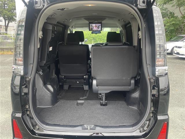 ヴォクシー ＺＳ　煌　両側Ｐスラ　後席Ｍ　純正ナビ　Ｂカメラ　ＥＴＣ　ＬＥＤ（37枚目）