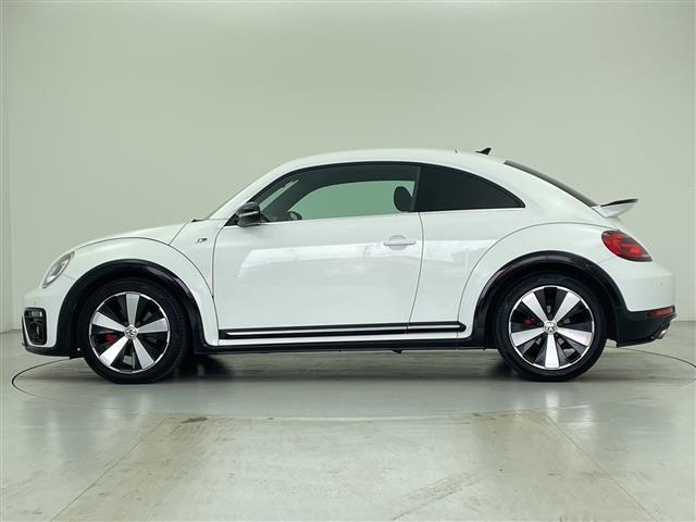 ザ・ビートル ２．０Ｒライン　純正ナビ　フルセグＴＶ　Ｂｌｕｅｔｏｏｔｈ　ＤＶＤ再生　バックカメラ　リヤトラフィックアラート　ブラインドスポットディテクション　ＨＩＤヘッドライト　衝突被害軽減ブレーキ　パークディスタンスコントロー（18枚目）