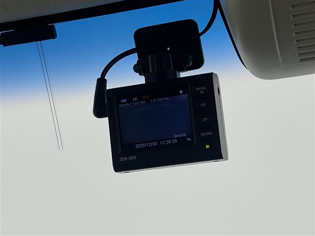 Ｎ－ＢＯＸ Ｇ・Ｌホンダセンシング　純正ナビ　フルセグＴＶ　バックカメラ　ＥＴＣ　ＬＥＤヘッドライト　パワースライドドア　アダプティブクルーズコントロール　衝突被害軽減ブレーキ　レーンキープアシスト　オートハイビーム　ドラレコ（8枚目）