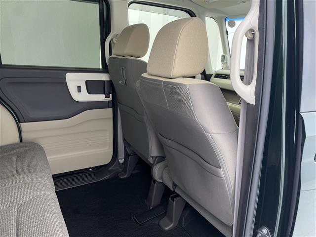 Ｎ－ＢＯＸ Ｇ・Ｌホンダセンシング　純正ナビ　フルセグＴＶ　バックカメラ　ＥＴＣ　ＬＥＤヘッドライト　パワースライドドア　アダプティブクルーズコントロール　衝突被害軽減ブレーキ　レーンキープアシスト　オートハイビーム　ドラレコ（12枚目）