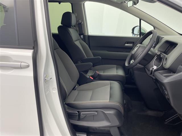 �K���X�R�[�e�B���O�A�i�r�Q�[�V�����A�d�s�b�ȂǁA���̑��̃p�[�c�̎��t�������ς���̂����k�������Ă���܂��I�I�N���}�̂��Ɖ��ł����C�����������I