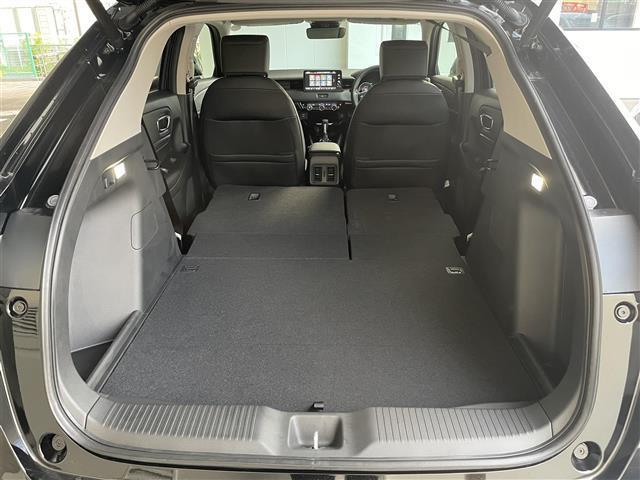 ヴェゼル ｅ：ＨＥＶ　Ｚ　ＨＯＮＤＡコネクトナビ　全周囲　ワイヤレス充電　ホンダセンシング　パワーバックドア　ハーフレザーシート　シートヒーター　ステアリングヒーター　パドルシフト　ＯＰフロントグリル　純１８ＡＷ　ＥＴＣ２．０（33枚目）