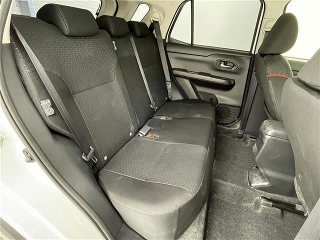 ライズ Ｚ　衝突軽減ブレーキ　全方位カメラ　純正ディスプレイオーディオ　Ｂｌｕｅｔｏｏｔｈ　ＡｐｐｌｅＣａｒＰｌａｙ　ＡｎｄｒｏｉＡｕｔｏ　フルセグ　バックカメラ　フロントカメラ　ＬＥＤオートライト　フォグランプ（25枚目）