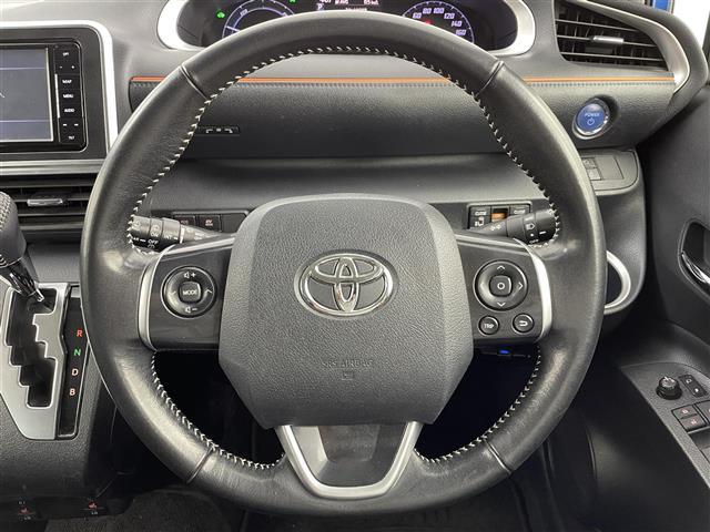 シエンタ ハイブリッドＧ　プリクラッシュセーフティー　オートマチックハイビーム　社外ＳＤナビ　ＣＤ／ＤＶＤ／Ｂｌｕｅｔｏｏｔｈ／フルセグ　バックカメラ　両側パワースライドドア　革巻きステアリング　純正１５インチＡＷ（11枚目）