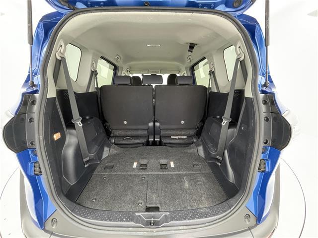 シエンタ ハイブリッドＧ　プリクラッシュセーフティー　オートマチックハイビーム　社外ＳＤナビ　ＣＤ／ＤＶＤ／Ｂｌｕｅｔｏｏｔｈ／フルセグ　バックカメラ　両側パワースライドドア　革巻きステアリング　純正１５インチＡＷ（29枚目）