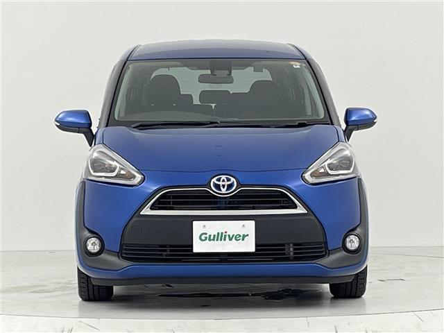 シエンタ ハイブリッドＧ　プリクラッシュセーフティー　オートマチックハイビーム　社外ＳＤナビ　ＣＤ／ＤＶＤ／Ｂｌｕｅｔｏｏｔｈ／フルセグ　バックカメラ　両側パワースライドドア　革巻きステアリング　純正１５インチＡＷ（30枚目）