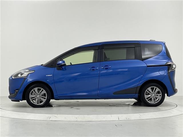 シエンタ ハイブリッドＧ　プリクラッシュセーフティー　オートマチックハイビーム　社外ＳＤナビ　ＣＤ／ＤＶＤ／Ｂｌｕｅｔｏｏｔｈ／フルセグ　バックカメラ　両側パワースライドドア　革巻きステアリング　純正１５インチＡＷ（34枚目）