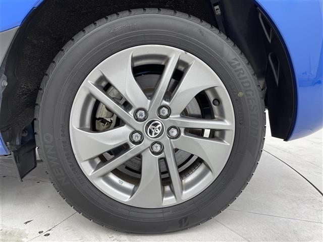 シエンタ ハイブリッドＧ　プリクラッシュセーフティー　オートマチックハイビーム　社外ＳＤナビ　ＣＤ／ＤＶＤ／Ｂｌｕｅｔｏｏｔｈ／フルセグ　バックカメラ　両側パワースライドドア　革巻きステアリング　純正１５インチＡＷ（39枚目）