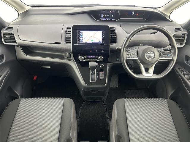 セレナ ハイウェイスター V 純正SDナビ CD/DVD/Bluetooth/フルセグ 全方位カメラ 両側パワースライド ブラインドスポットモニター サイドバイザー フロアマット LEDヘッドライト コーナーセンサー(2枚目)