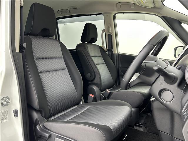 セレナ ハイウェイスター V 純正SDナビ CD/DVD/Bluetooth/フルセグ 全方位カメラ 両側パワースライド ブラインドスポットモニター サイドバイザー フロアマット LEDヘッドライト コーナーセンサー(10枚目)