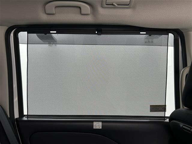 セレナ ハイウェイスター V 純正SDナビ CD/DVD/Bluetooth/フルセグ 全方位カメラ 両側パワースライド ブラインドスポットモニター サイドバイザー フロアマット LEDヘッドライト コーナーセンサー(30枚目)