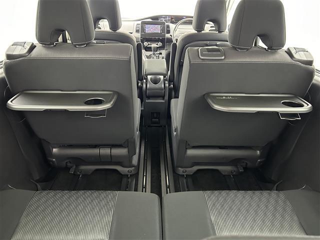 セレナ ハイウェイスター V 純正SDナビ CD/DVD/Bluetooth/フルセグ 全方位カメラ 両側パワースライド ブラインドスポットモニター サイドバイザー フロアマット LEDヘッドライト コーナーセンサー(32枚目)