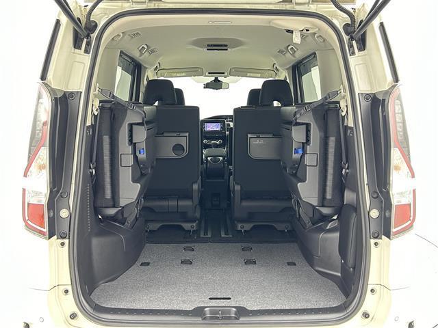 セレナ ハイウェイスター V 純正SDナビ CD/DVD/Bluetooth/フルセグ 全方位カメラ 両側パワースライド ブラインドスポットモニター サイドバイザー フロアマット LEDヘッドライト コーナーセンサー(34枚目)