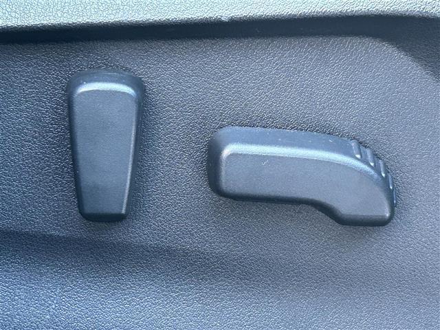 フォレスター アドバンス アイサイト 衝突軽減ブレーキ レーダークルーズコントロール 全方位カメラ 純正ナビ Bluetooth ハーフレザーシート 全席シートヒーター パワーシート パドルシフト デジタルインナーミラー(25枚目)