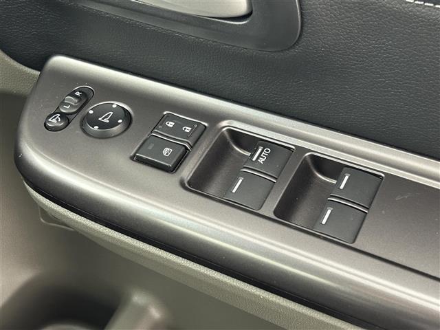 フリードハイブリッド ハイブリッド・EX ホンダセンシング 衝突軽減ブレーキ 先行車発進お知らせ機能 路外逸脱抑制機能 標識認識機能 アダプティブ・クルーズコントロール 車線維持支援システム 誤発進抑制機能 オートマチックハイビーム(18枚目)