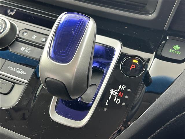 フリードハイブリッド ハイブリッド・EX ホンダセンシング 衝突軽減ブレーキ 先行車発進お知らせ機能 路外逸脱抑制機能 標識認識機能 アダプティブ・クルーズコントロール 車線維持支援システム 誤発進抑制機能 オートマチックハイビーム(19枚目)